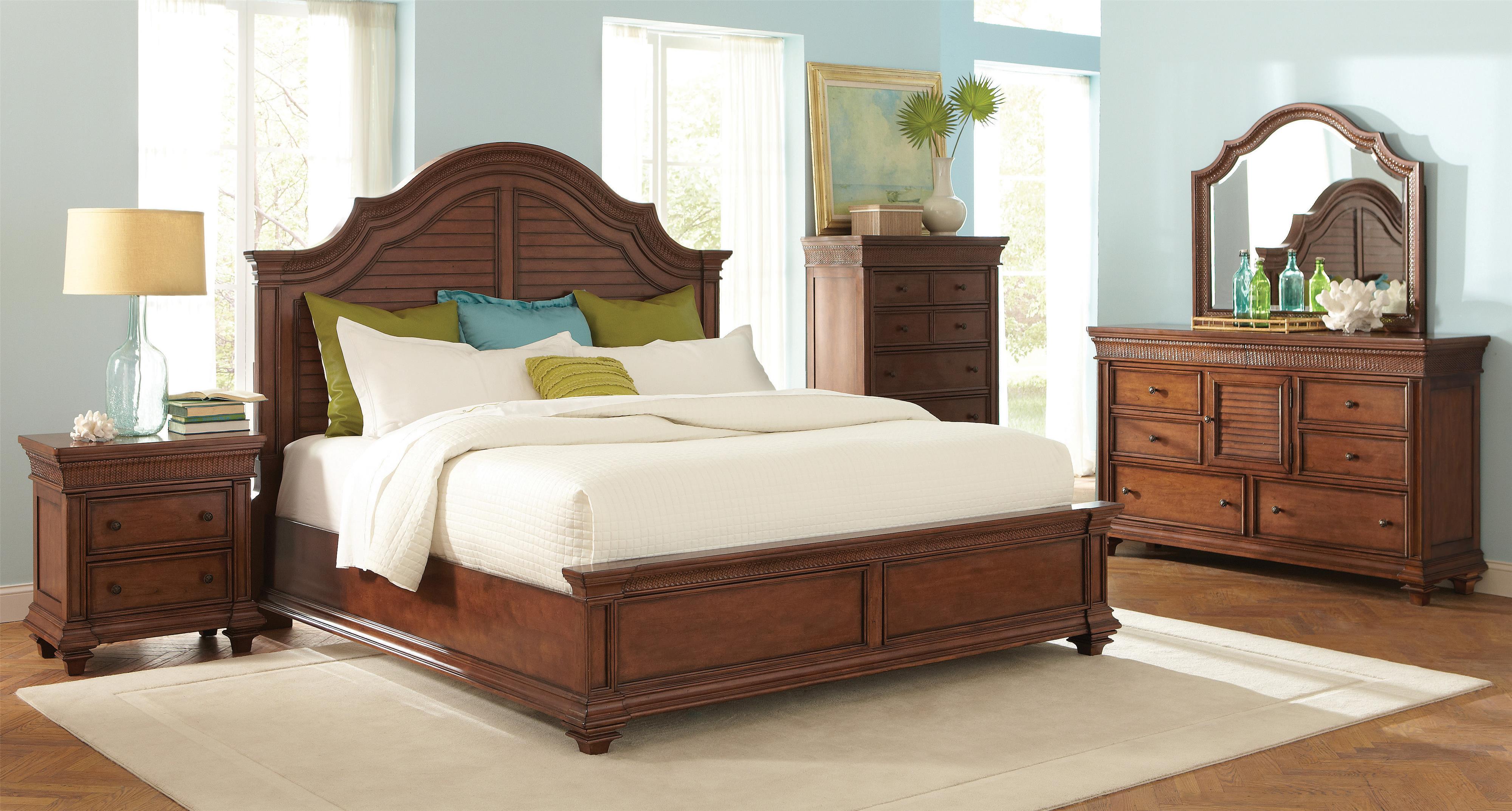 Bedroom Sets Value City Neo Classic 5Piece King Bedroom Set Cherry